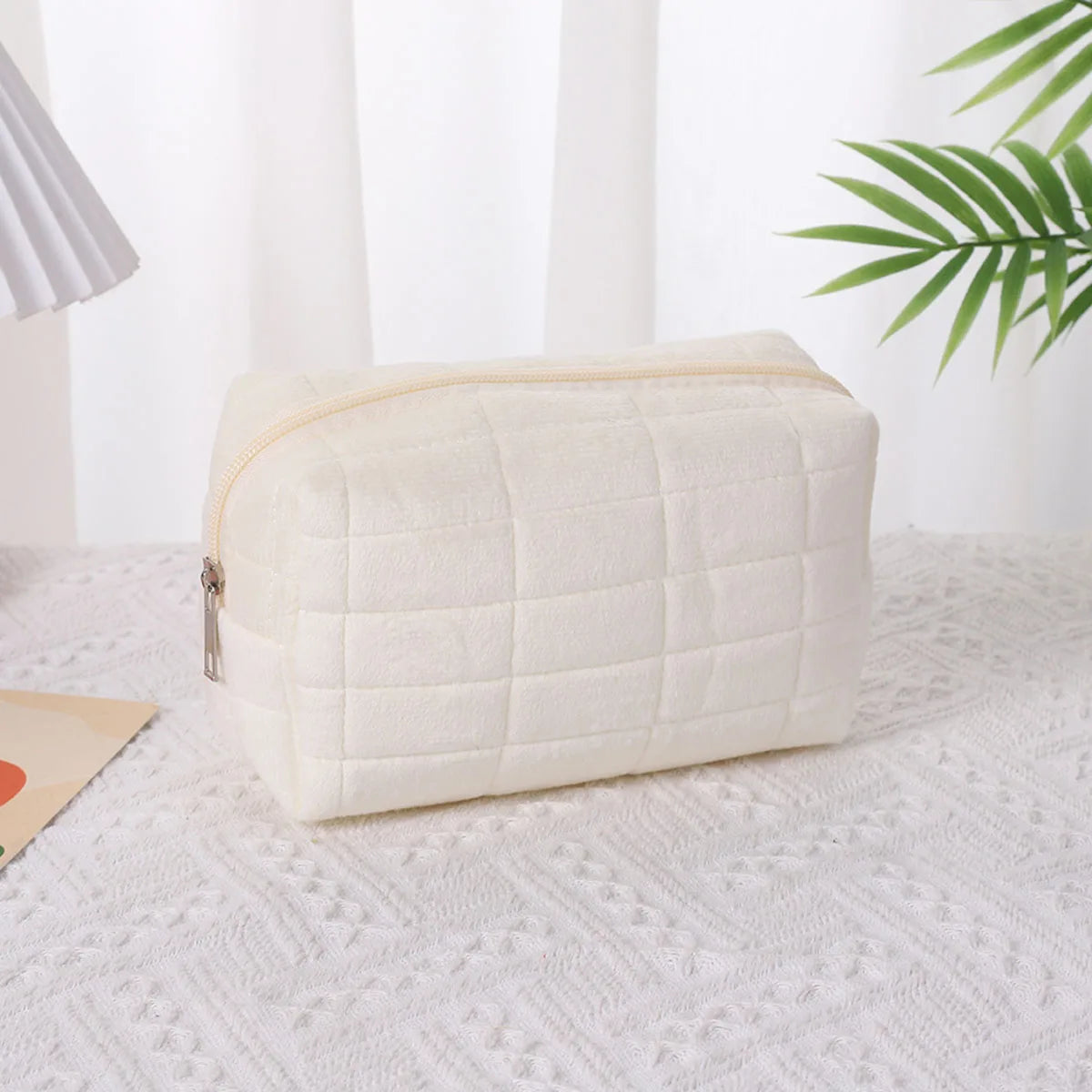 Makeup bag, pillow storage, high-end sense, large-capacity storage bag