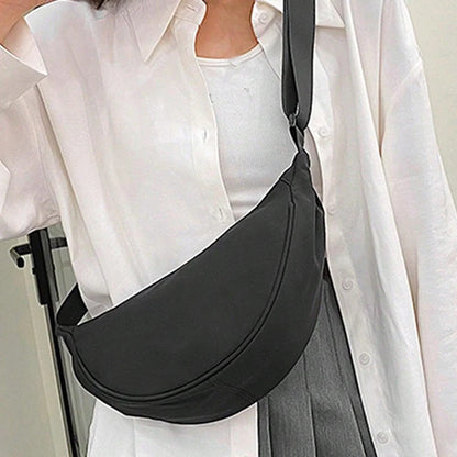 Fashionable Casual Shoulder Bag, Lightweight and Versatile, Suitable for Daily Outings, with Adjustable Shoulder Straps